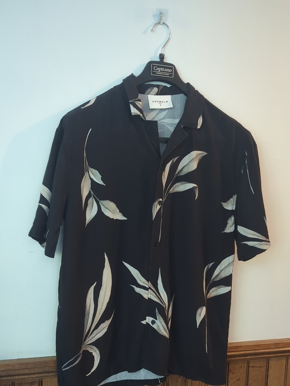 YoungLA  Black Short-Sleeve Button-Up Shirt Cream Leaf Print & Design On Back